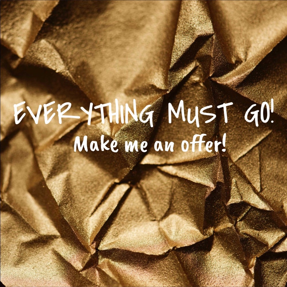 MAKE ME AN OFFER! 🤗